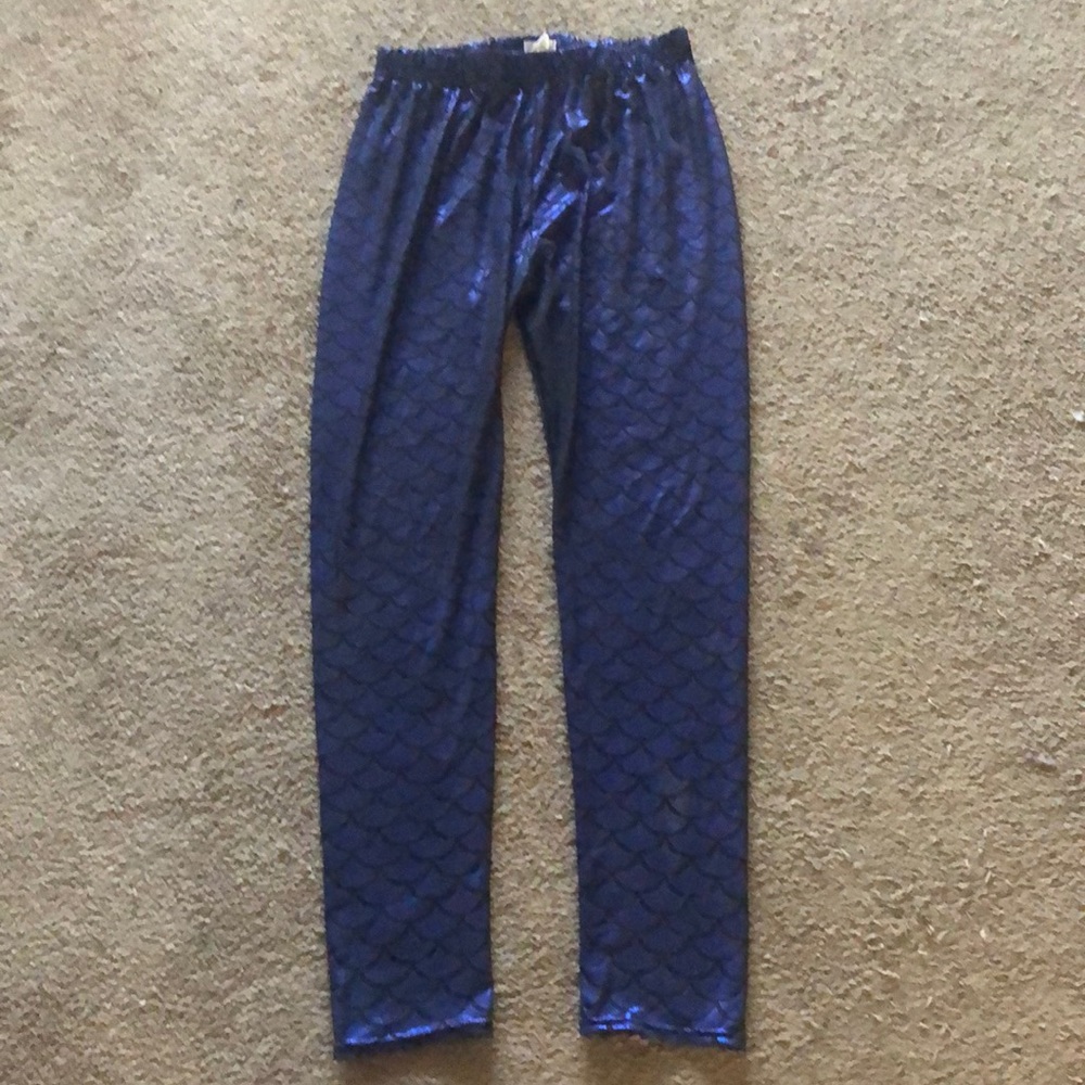 Mermaid scale leggings